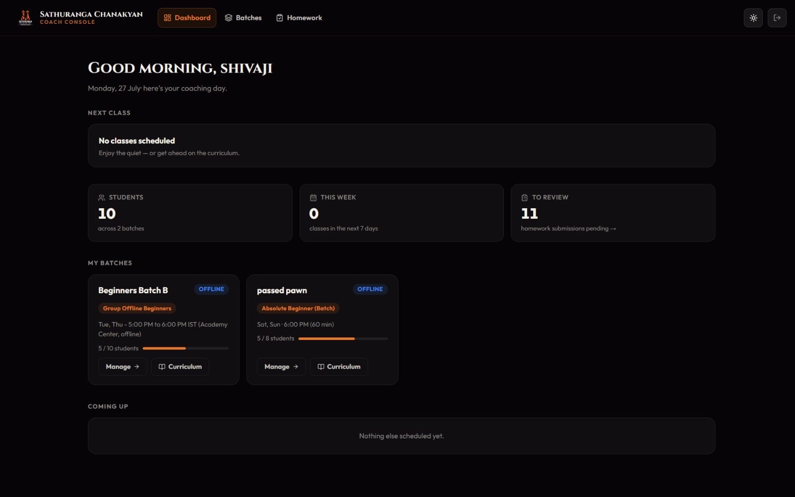 Coach console dashboard showing the next class, the week's class count, pending homework and the coach's batches